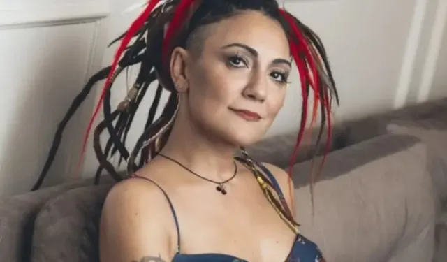 Özlem Tekin yıllar sonra ortaya çıktı!