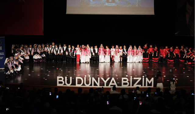 Bursa Yuvam’da yıl sonu coşkusu