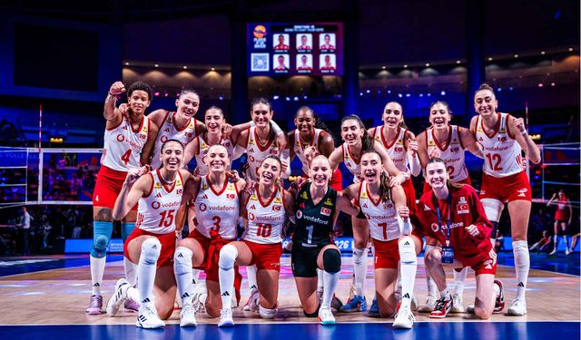 Türkiye - Çin voleybol maçı ne zaman? Filenin Sultanları VNL yarı final maçı saat kaçta, hangi kanalda?