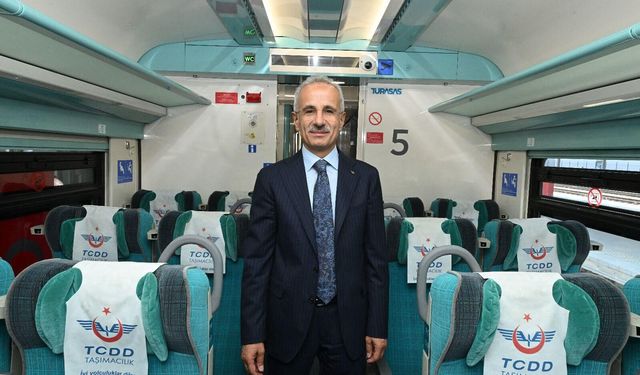 15 Temmuz'un 10'uncu yılında 10 YHT seti, özel logoyla sefer yapacak