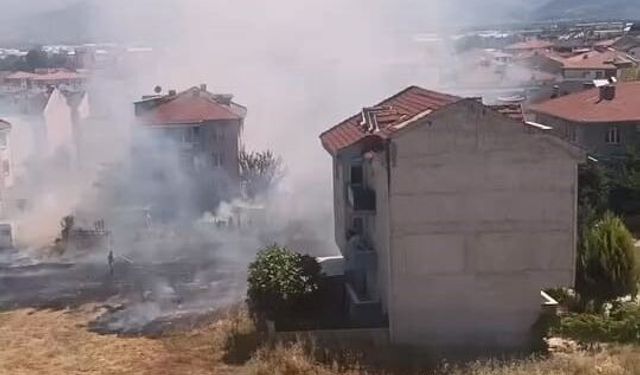 Anız yangınında 20 dönüm tarım alanı yandı