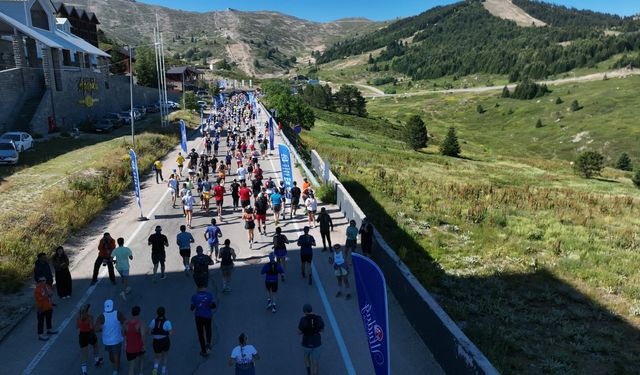 Bursa Uludağ'da doğa ve spor şöleni