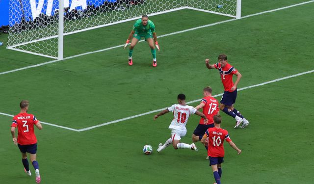 FIFA'dan İngiltere - Norveç maçındaki tartışmalı golle ilgili açıklama