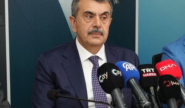 Bakan Tekin: Osmanlı ile Cumhuriyet'i barıştırmamız lazım