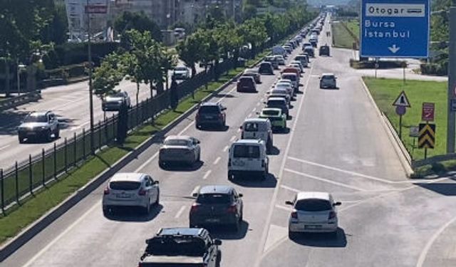 Bursa'da trafiğe kayıtlı araç sayısı 1 milyon 370 bini aştı