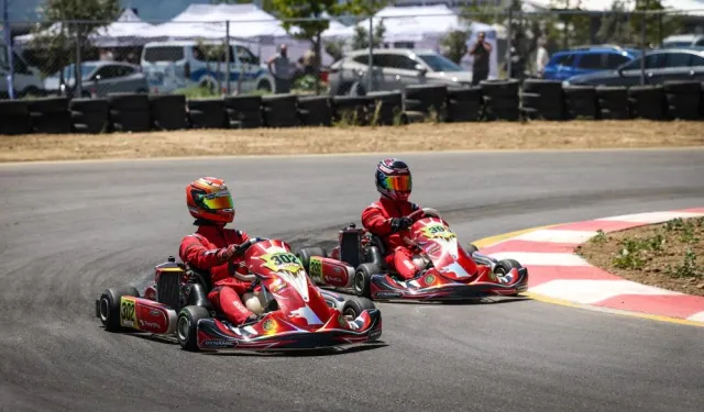 Bursa'da Dynamic Racing Team'den podyum şovu!