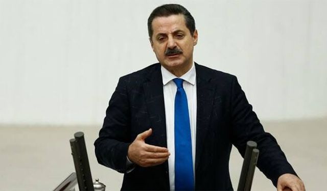 Eski Çalışma Bakanı Faruk Çelik'ten dikkat çeken 'emekli' yorumu: Seyyanen zam adaletsizlik oluşturdu, çözüm yolu...
