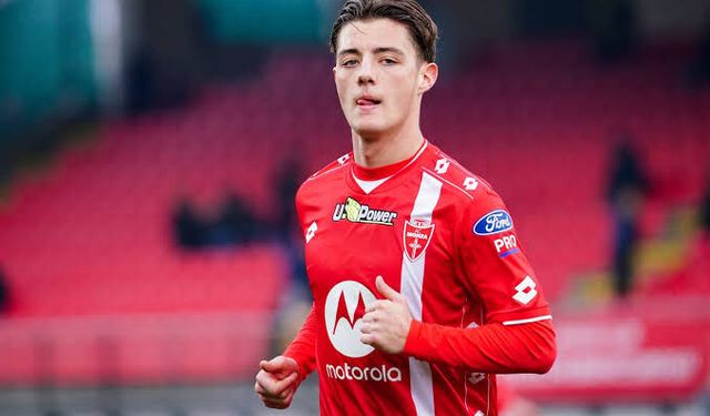 Kacper Urbański kimdir? Gornik Zabrze'nin orta saha oyuncusu kaç yaşında, hangi takımlarda oynadı?