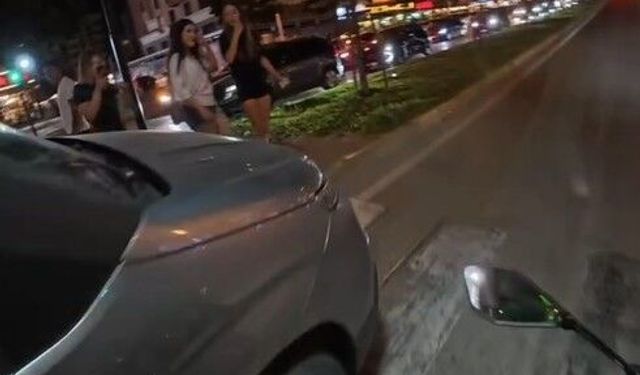 Bursa'da ölümle burun buruna... 'Sarı'da geçti, yayalar ezilme tehlikesi geçirdi!