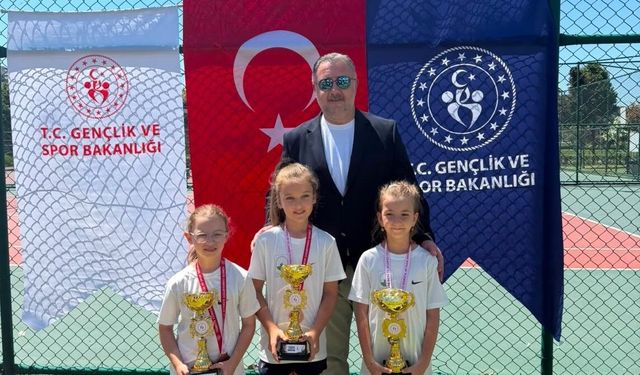 Osmangazi Belediyespor teniste gururlandırdı