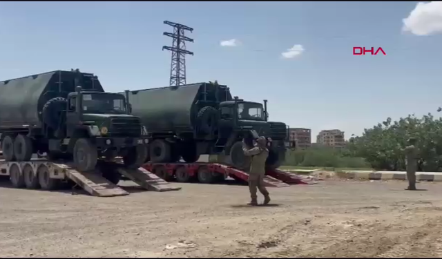 Mehmetçikten Fırat nehri üzerine 240 metrelik yüzer köprü