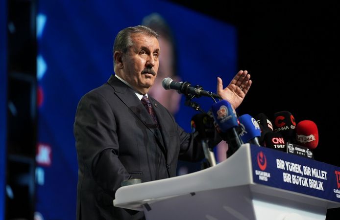 Destici, yeniden BBP Genel Başkanlığı’na seçildi