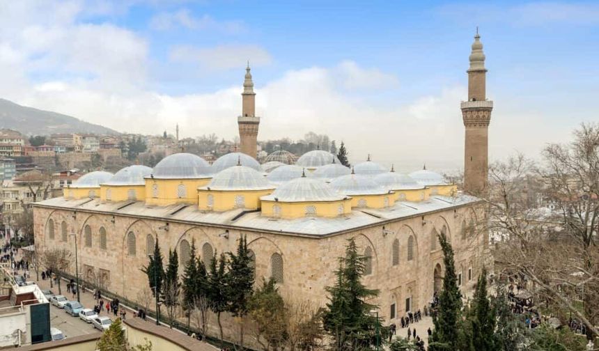 Bursa'nın en ihtişamlı tarihi camileri! Her biri adeta bir sanat eseri