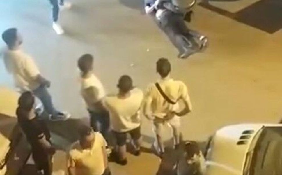 Bursa'da 'dur' ihtarına uymayan sürücü, aracını polisin üzerine sürdü!
