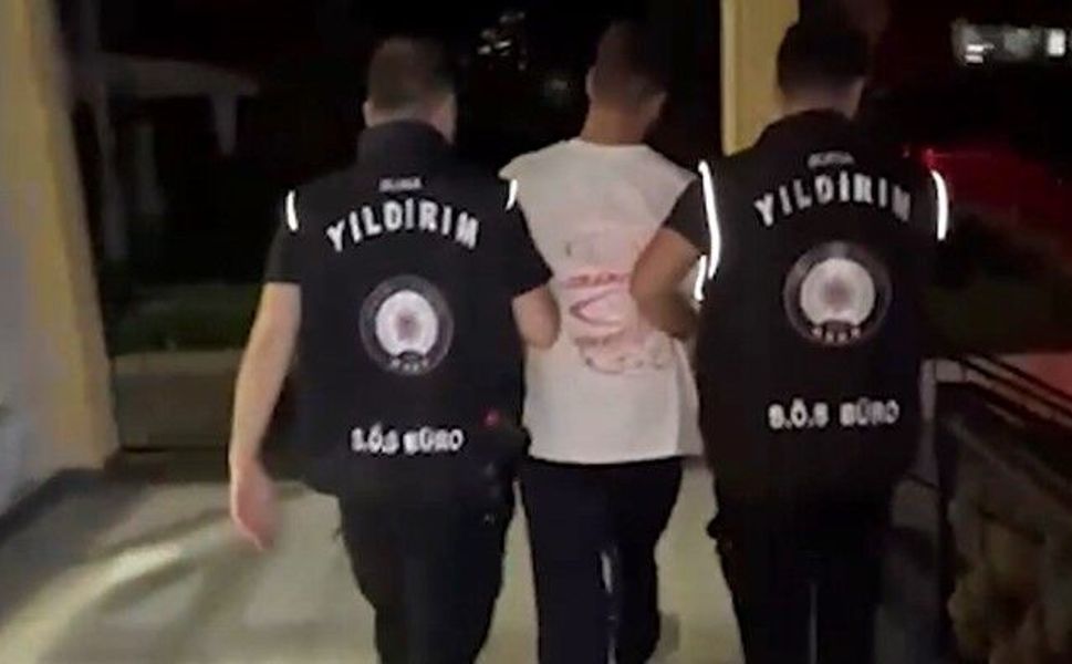 Bursa'da film gibi kovalamaca: 12 yıl cezalı firari sokak arasında yakalandı