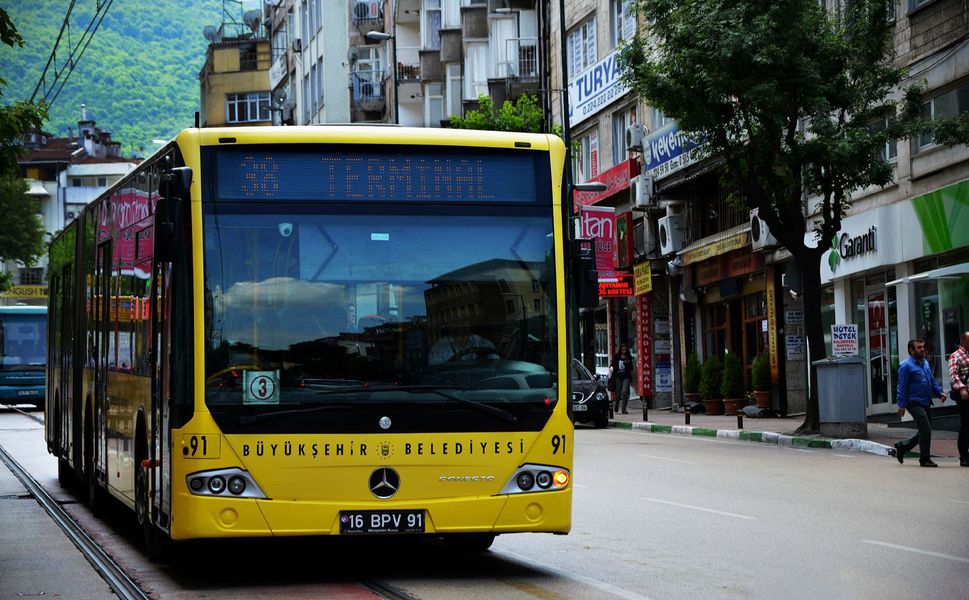 UKOME'de yayınlandı... Bursa'da otobüs duraklarında yeni dönem başlıyor!