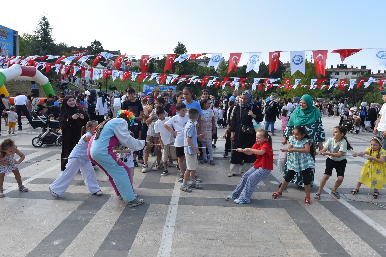 Yıldırımda Çocuk Olmak Var (3)