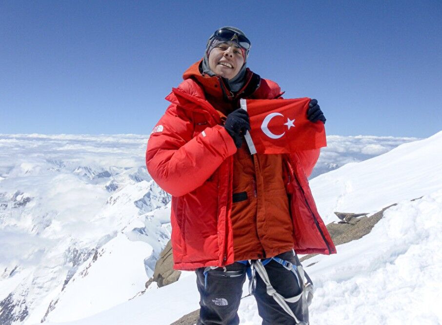 Esi̇n Handal