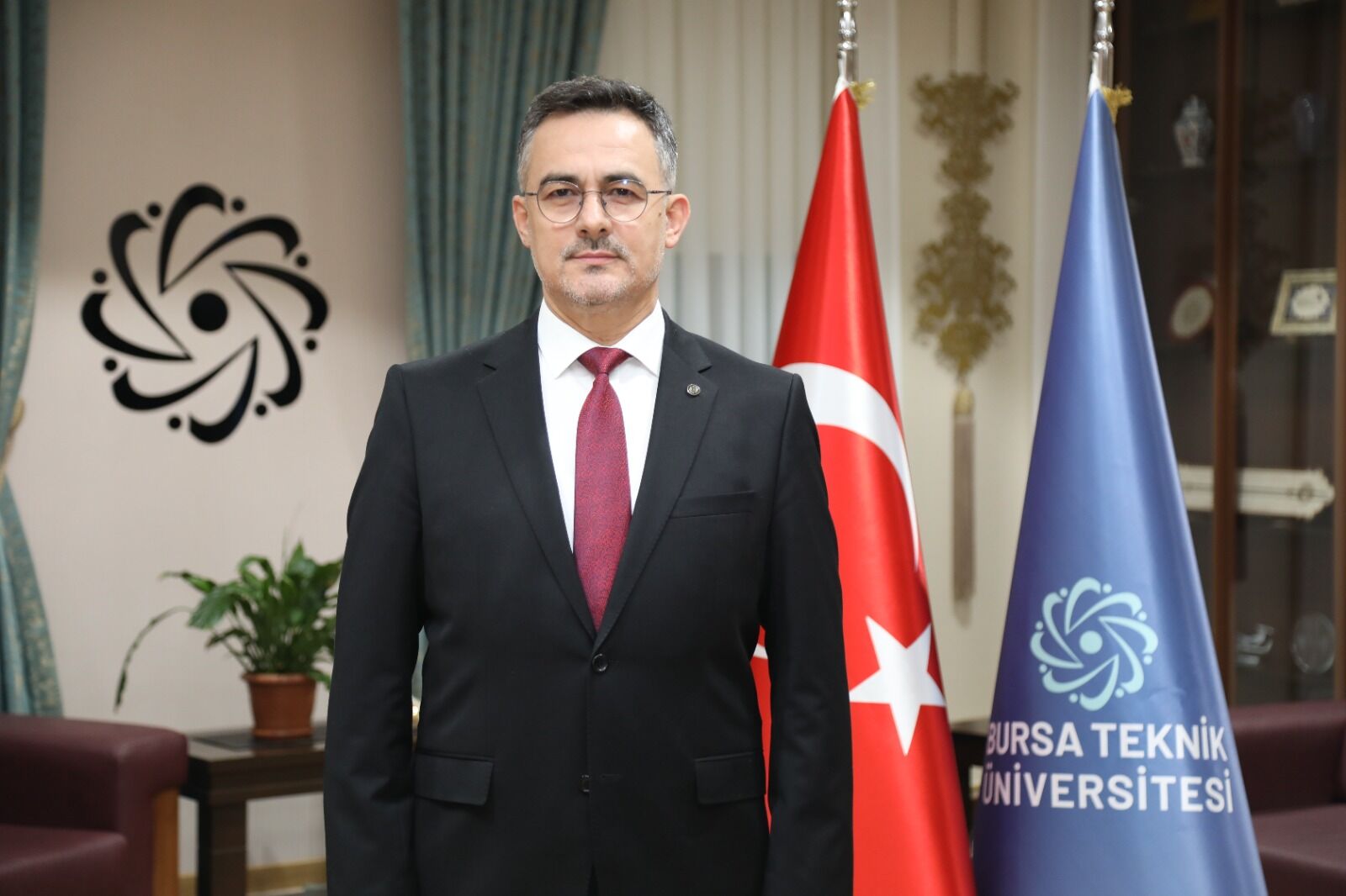 Btü Rektörü Prof Dr Naci Çağlar-5