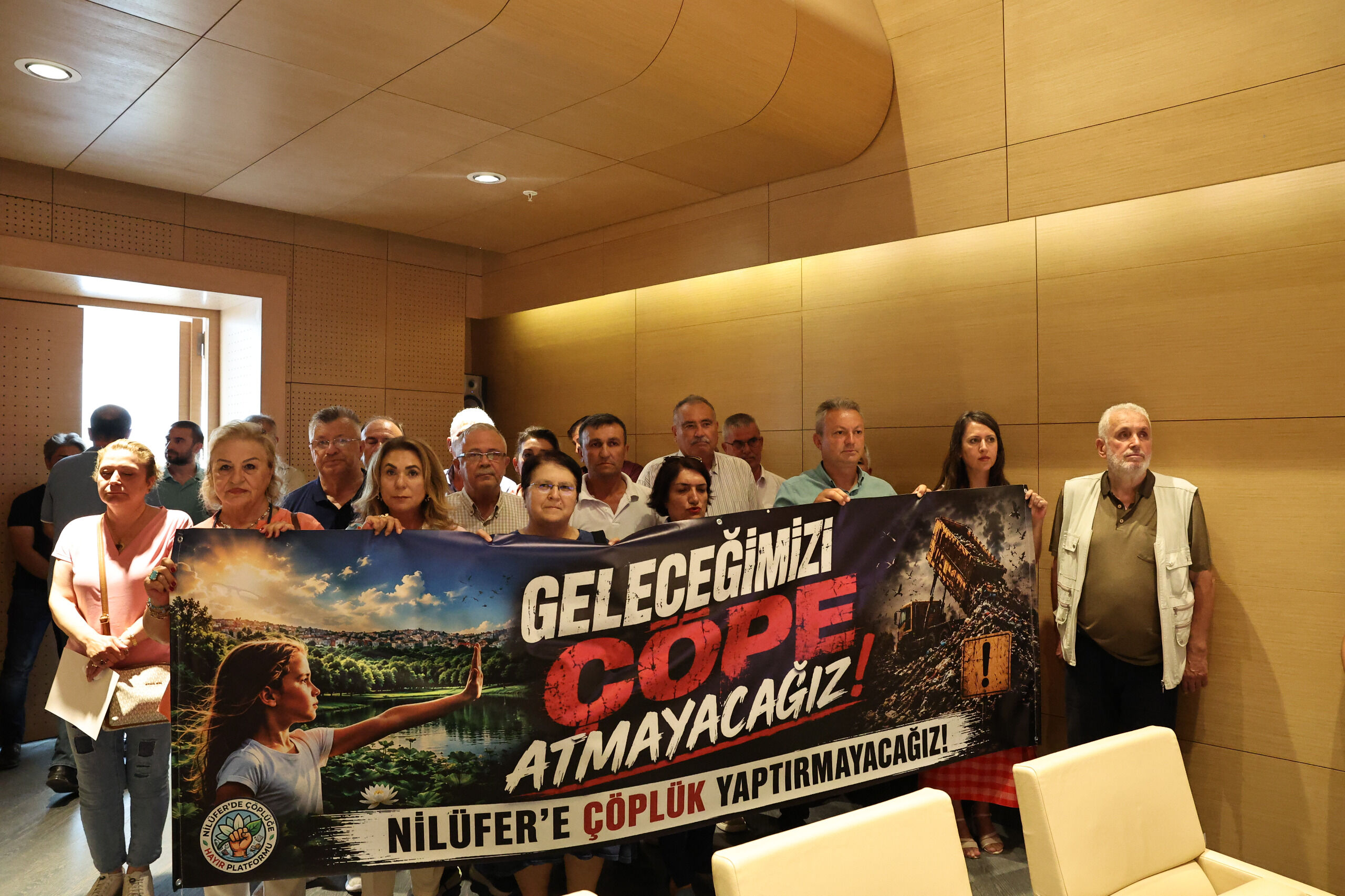 Mecli̇s Toplantisi (2)